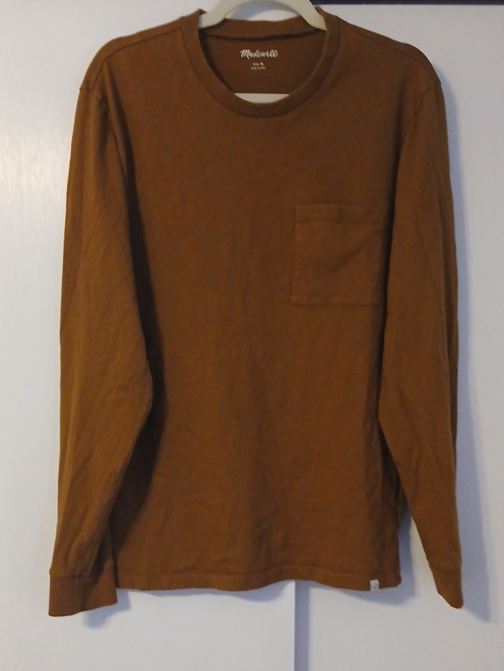 Madewell "Organic Cotton" Rust Brown Long-Sleeve Pocket Tee in Size Med